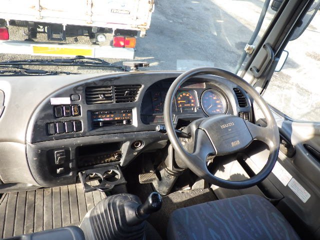 2004 Isuzu Forward Crane Truck